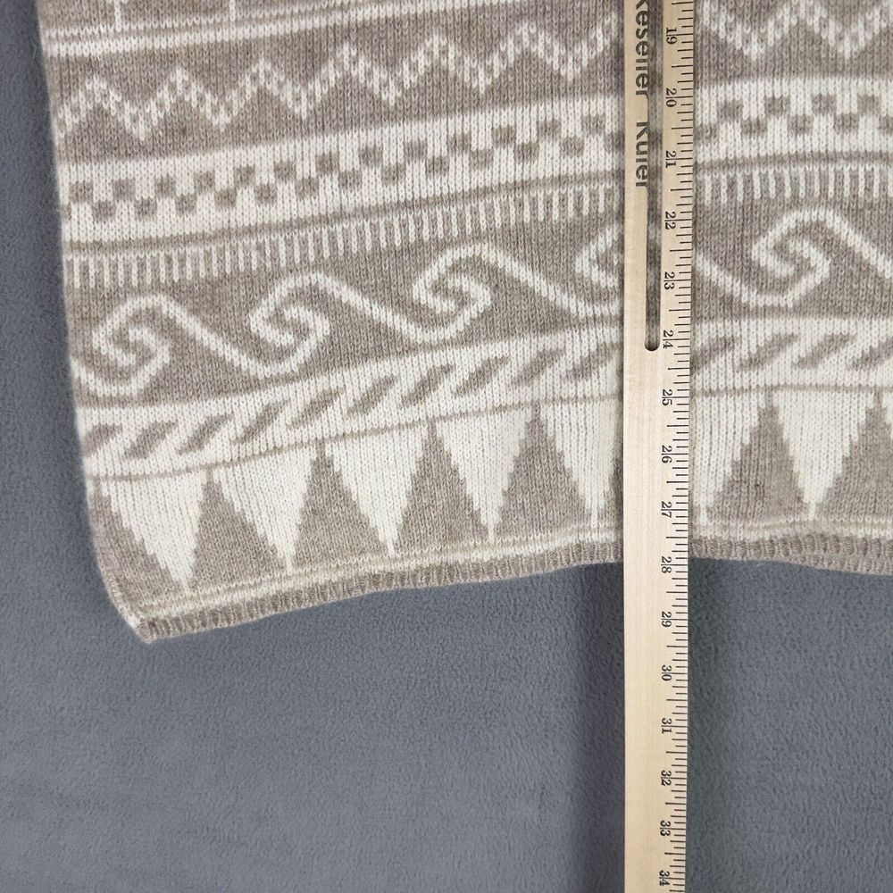 Women's Beige Patterned Cardigan - Picture 8 of 9